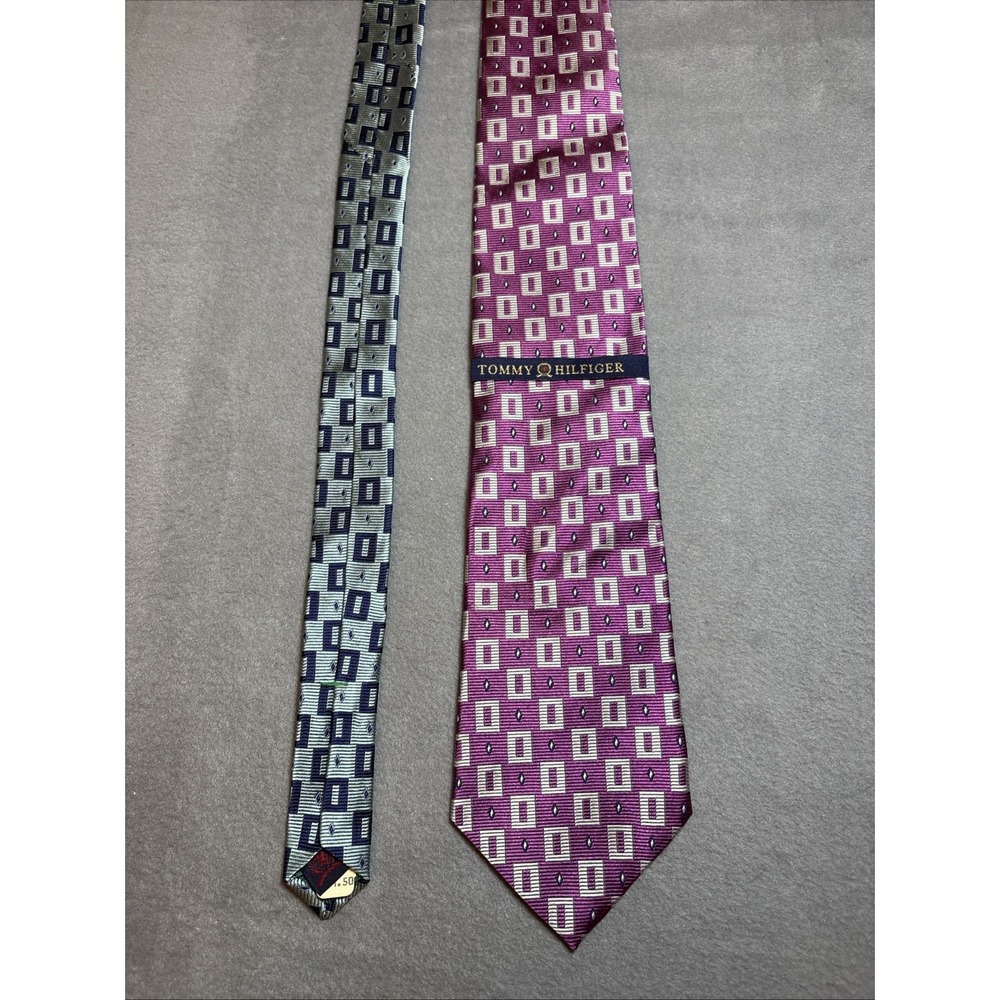 Tommy Hilfiger Mens Neck Tie Silk Purple Geometric‎ Squares NWT